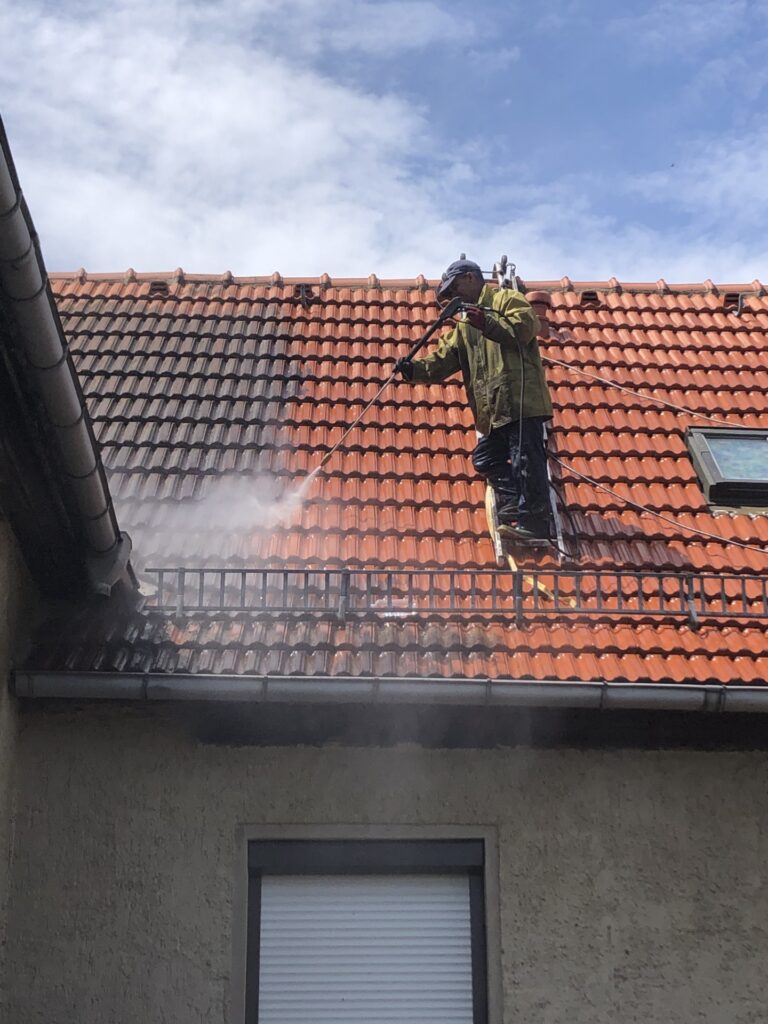 Dach - Dachreinigung, Versieglungen und Lackierung 50204065 43a0 42d9 897b 983879ebe286